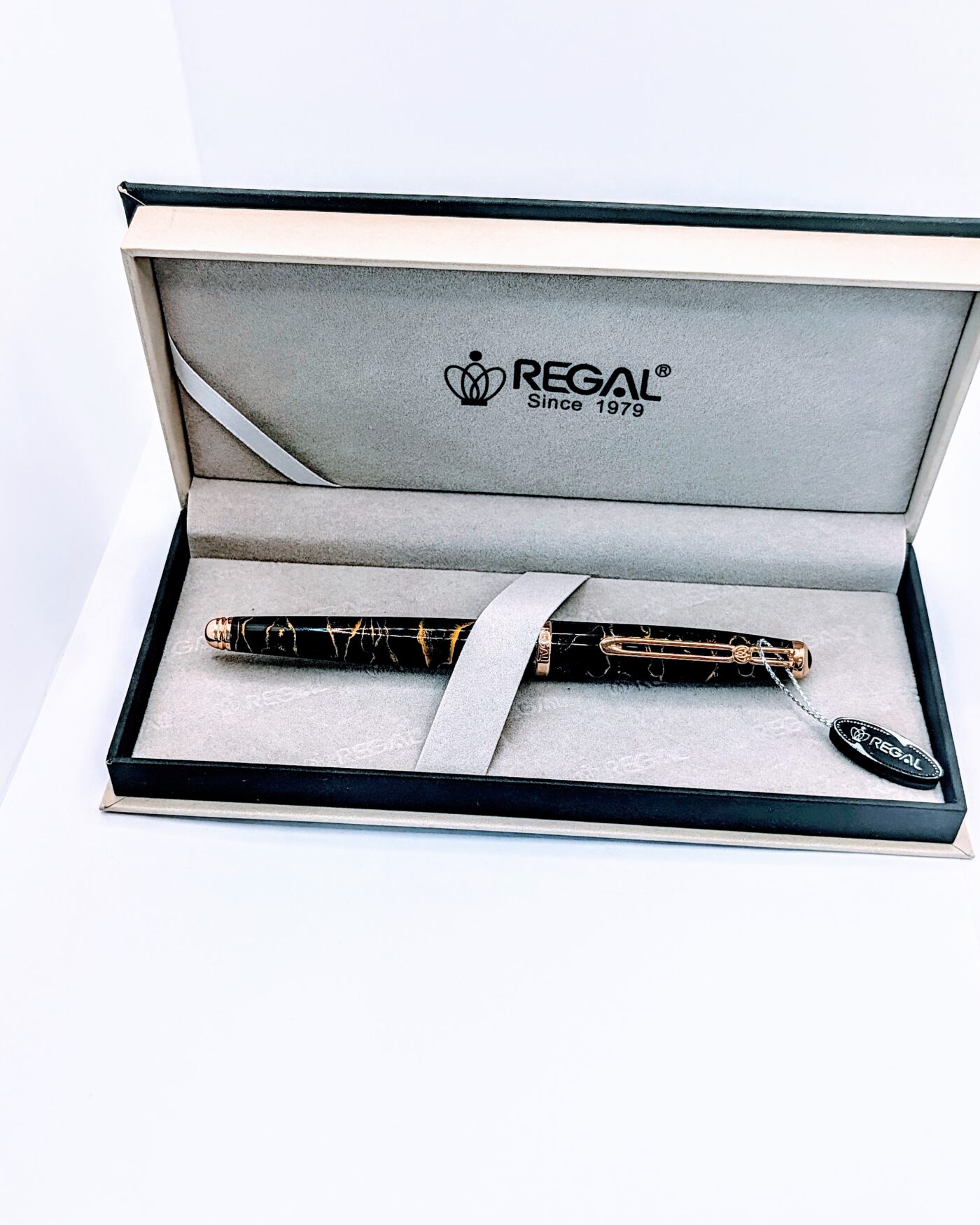 Pióro REGAL