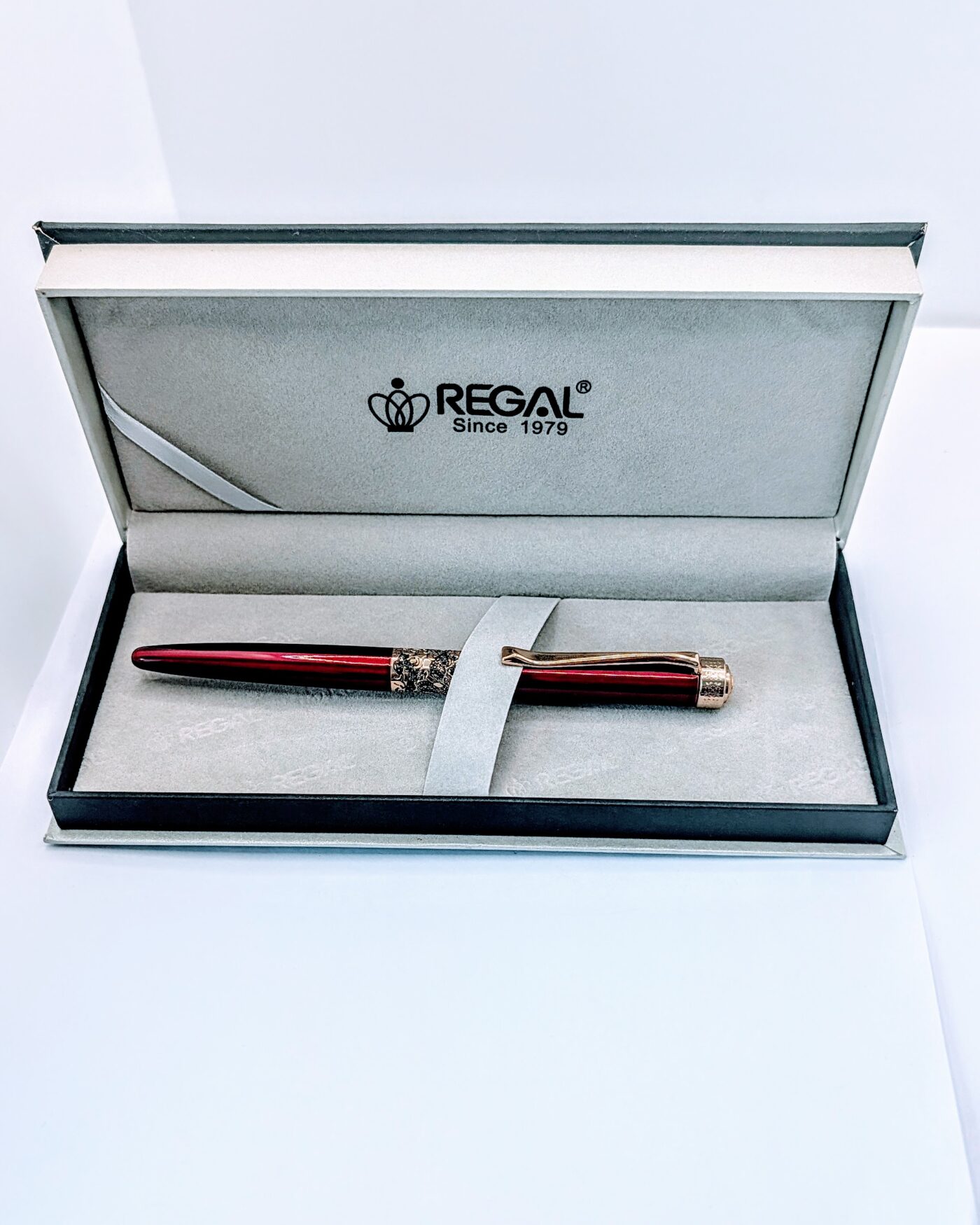 Pióro REGAL